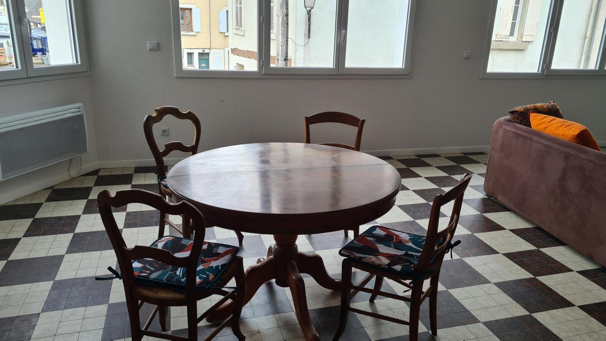 Aparthotel Chez Delphine Vatan Zewnętrze zdjęcie